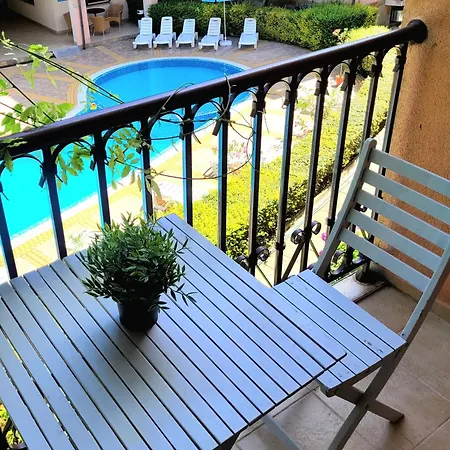 Gardenia Apartment Primorsko