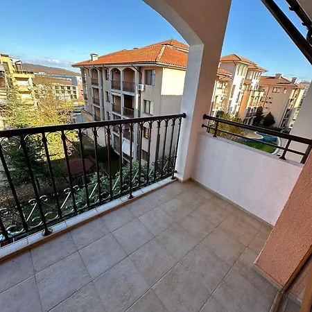 Gardenia Apartment *